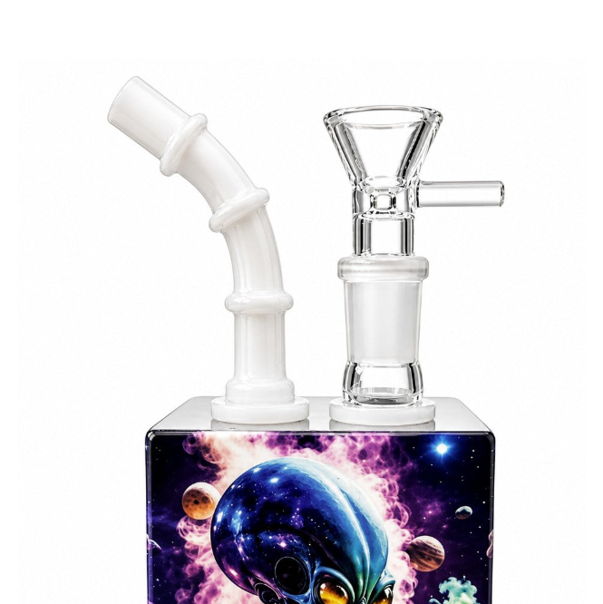 Cosmic Pulse 7.5” Juicy Box Bong Travel Kit